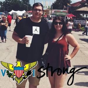 Meet your Posher, Casey